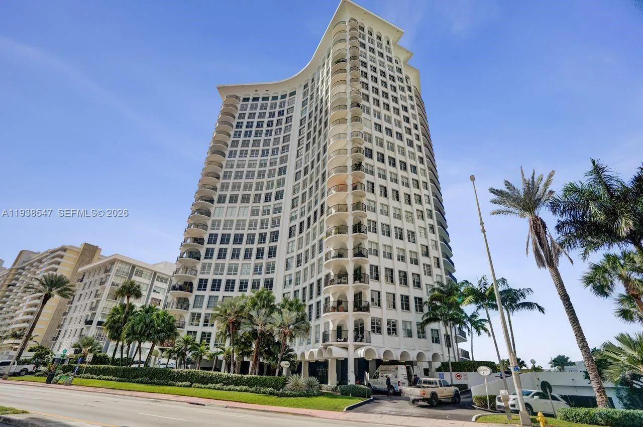 5660 Collins Ave # 11E, Miami Beach, FL 33140