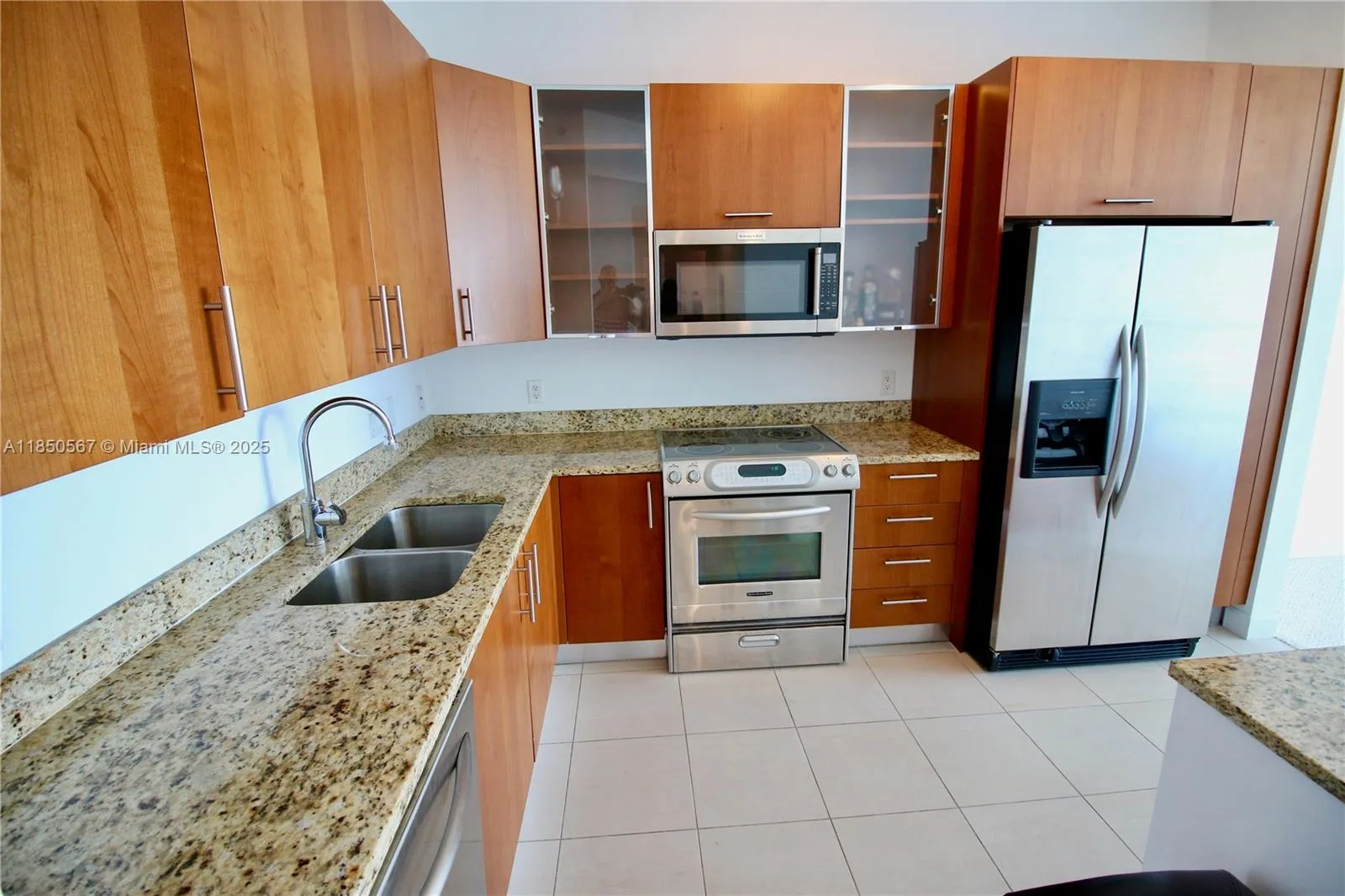 1945 S Ocean Dr # 707, Hallandale Beach, FL 33009