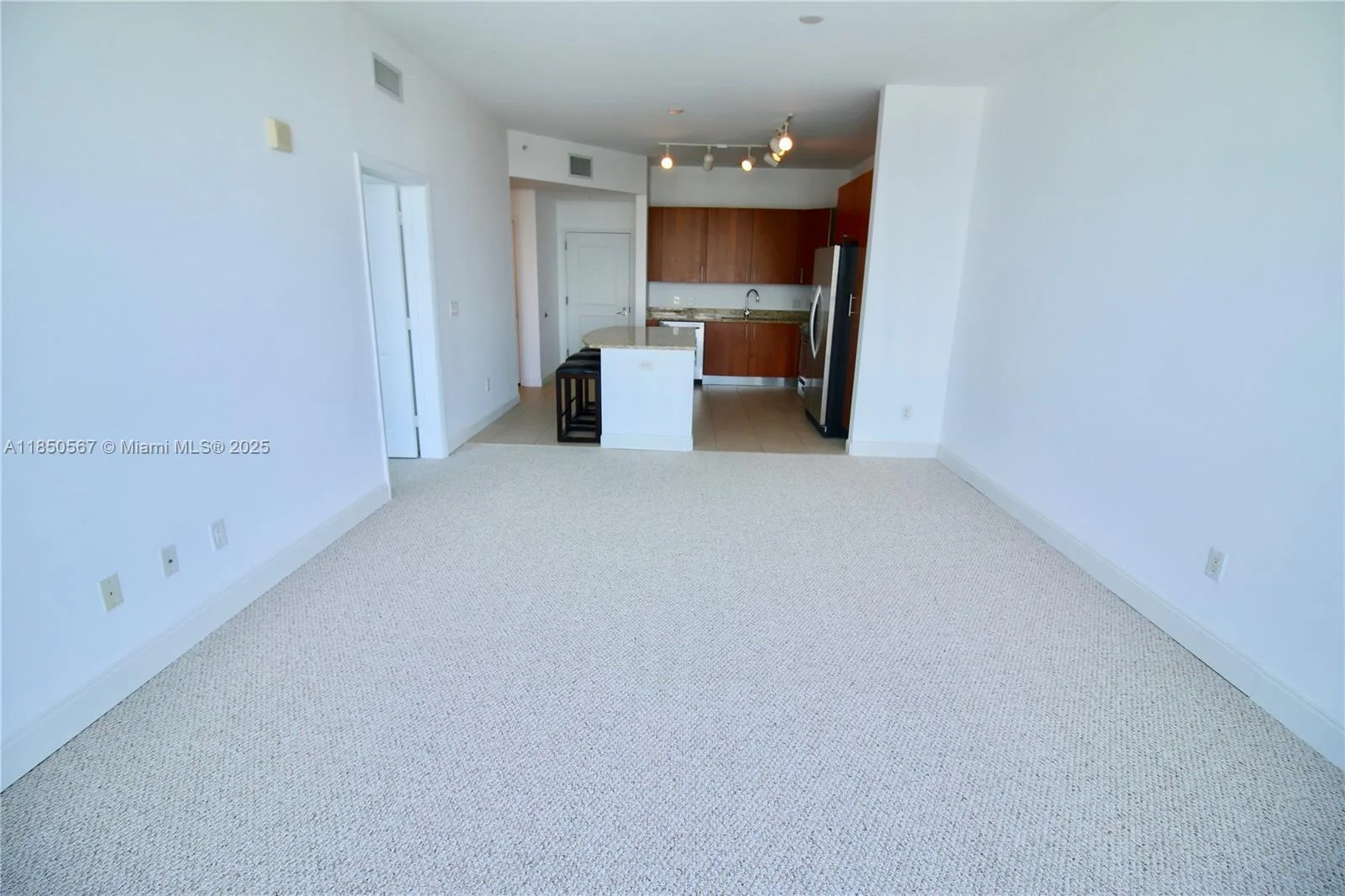 1945 S Ocean Dr # 707, Hallandale Beach, FL 33009 photo 8