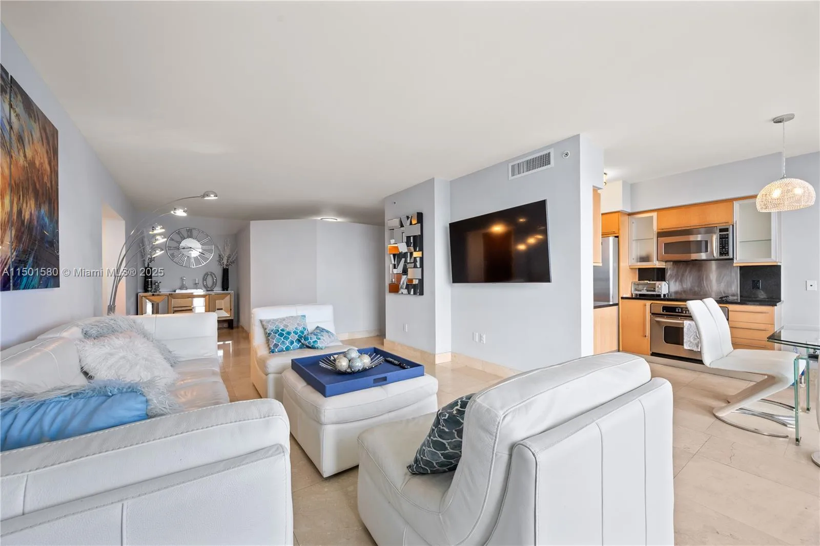 6365 Collins Ave # 4106, Miami Beach, FL 33141 photo 2