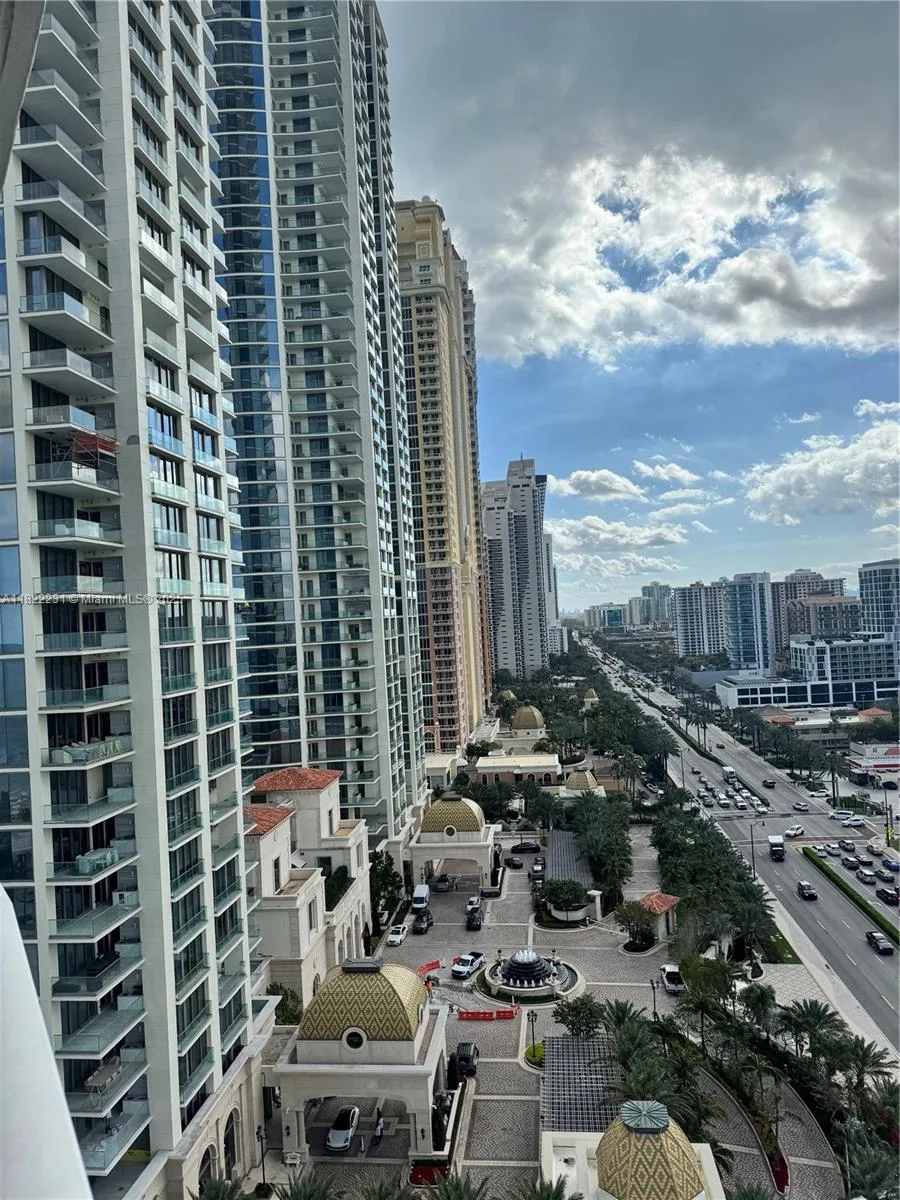 18001 Collins Ave # 918, Sunny Isles Beach, FL 33160 photo 12