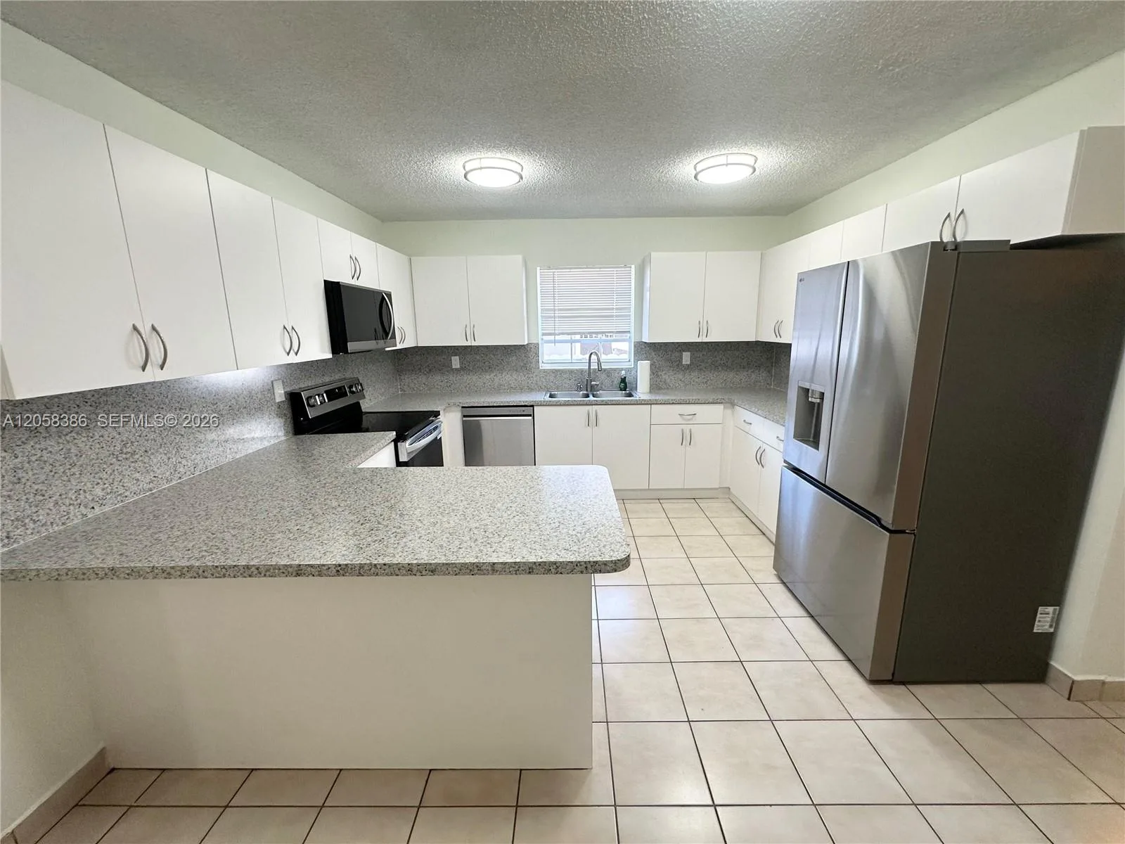 9540 SW 36th St # 2, Miami, FL 33165 photo 5