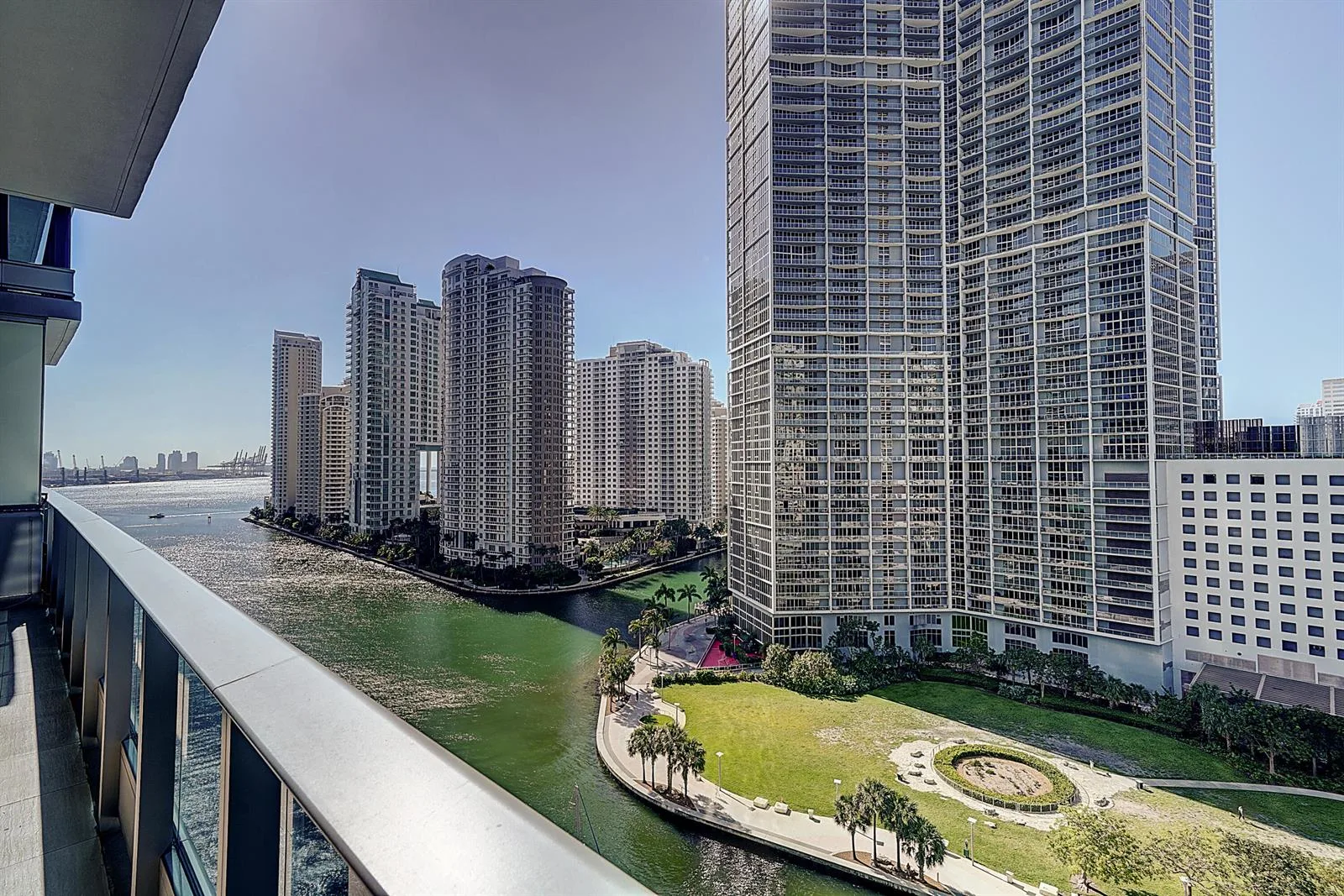 200 Biscayne Blvd Way # 1408, Miami, FL 33131