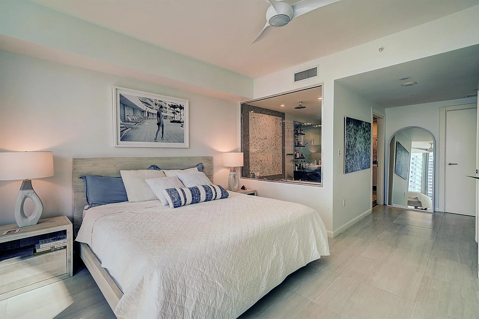 200 Biscayne Blvd Way # 1408, Miami, FL 33131 photo 5