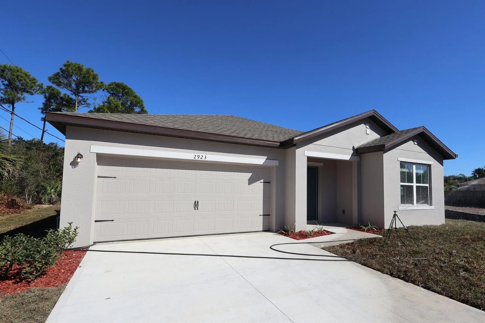 2923 TRIANGLE Road SE, Palm Bay, FL 32909