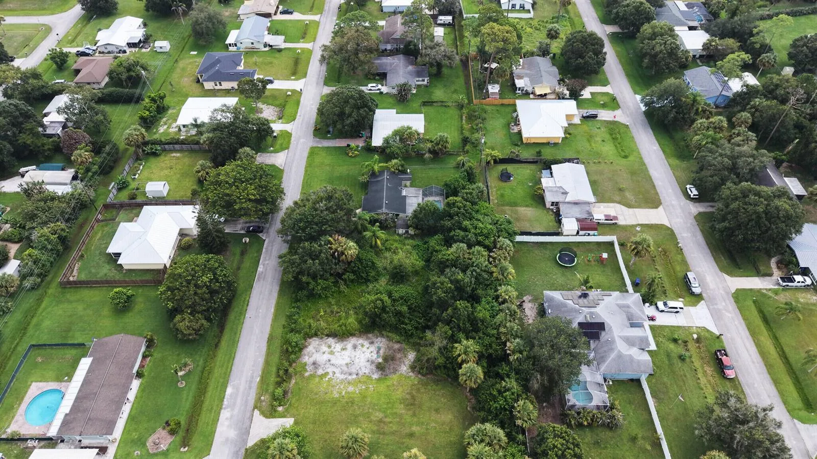 8001 Lockwood Drive, Fort Pierce, FL 34951 photo 4