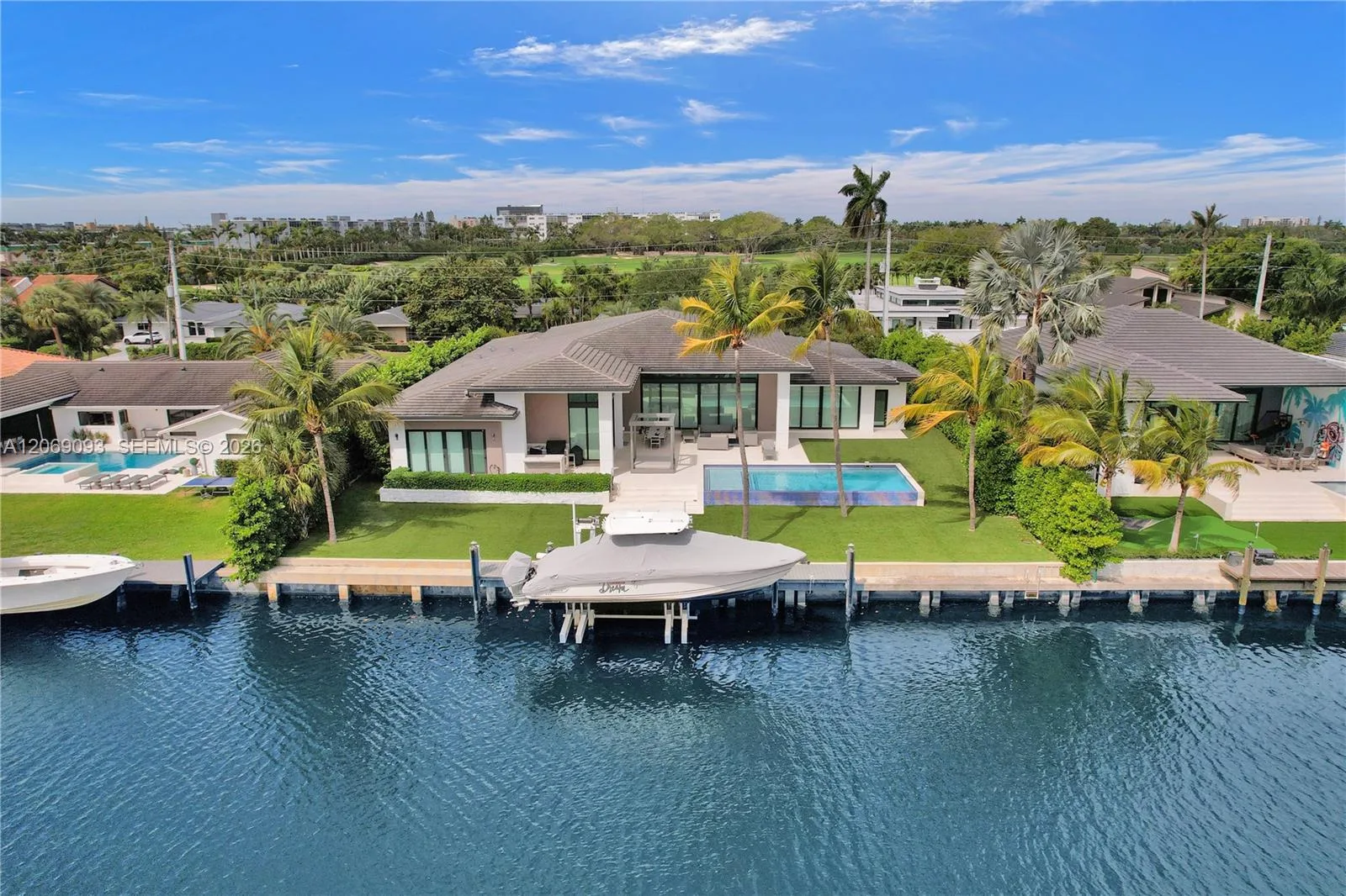1651 Diplomat Pkwy, Hallandale Beach, FL 33009 photo 4