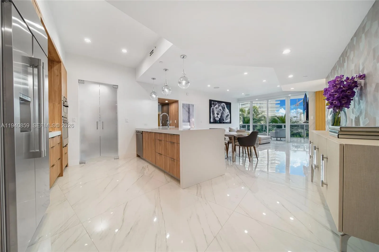 400 Alton Rd # 409, Miami Beach, FL 33139