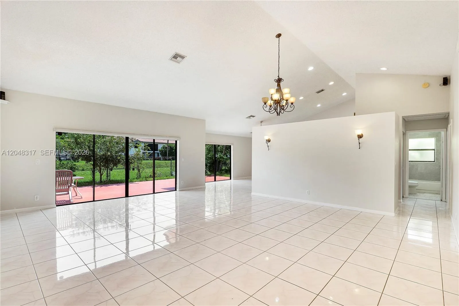 9496 Sun Pointe Dr, Boynton Beach, FL 33437 photo 5