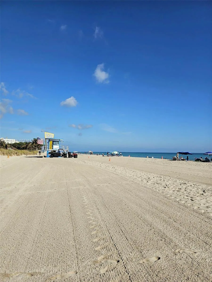 5300 Washington St # J216, Hollywood, FL 33021 photo 3