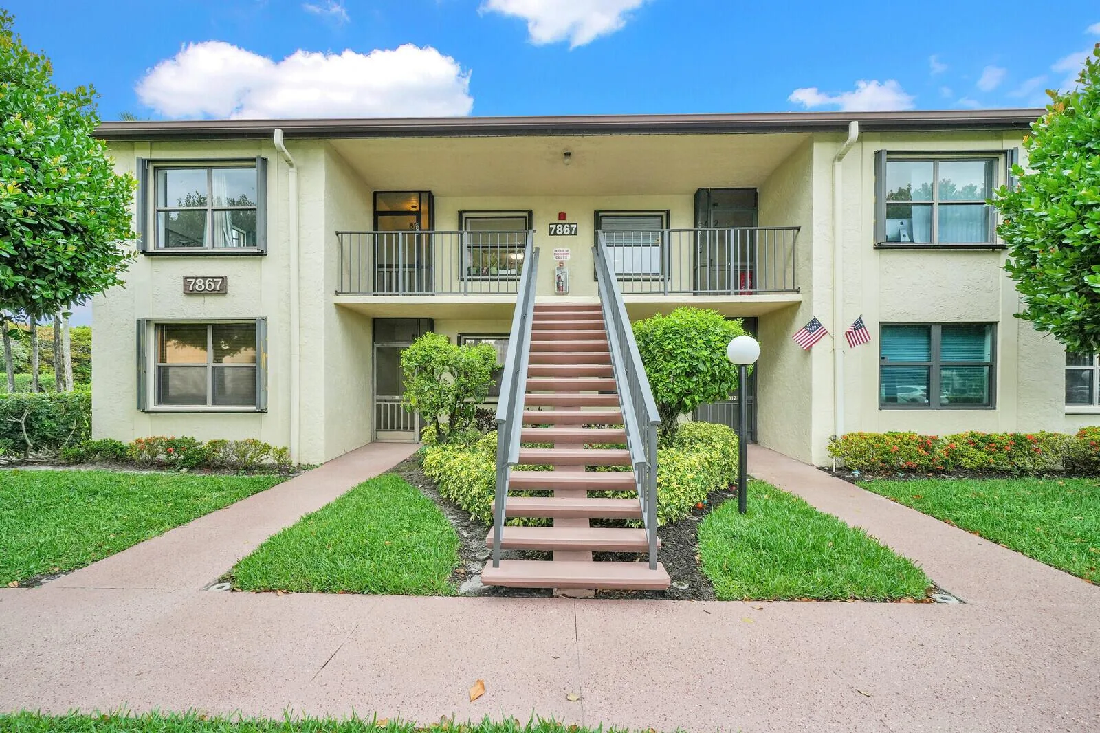 7867 Willow Spring Drive # 821, Lake Worth, FL 33467
