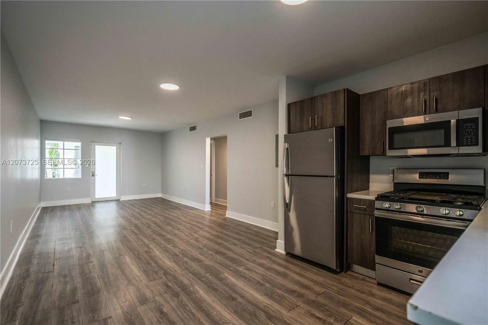 331 85th St # 1, Miami Beach, FL 33141 photo 3