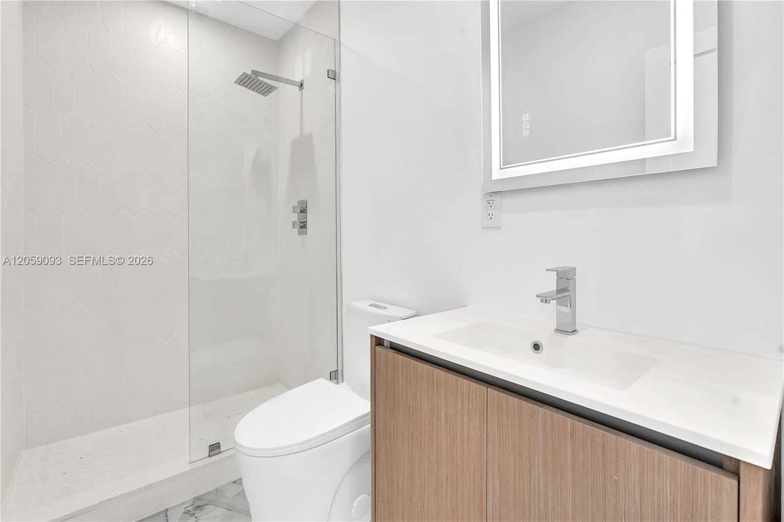 11900 N Bayshore Dr # 206, North Miami, FL 33181 — zdjęcie 5