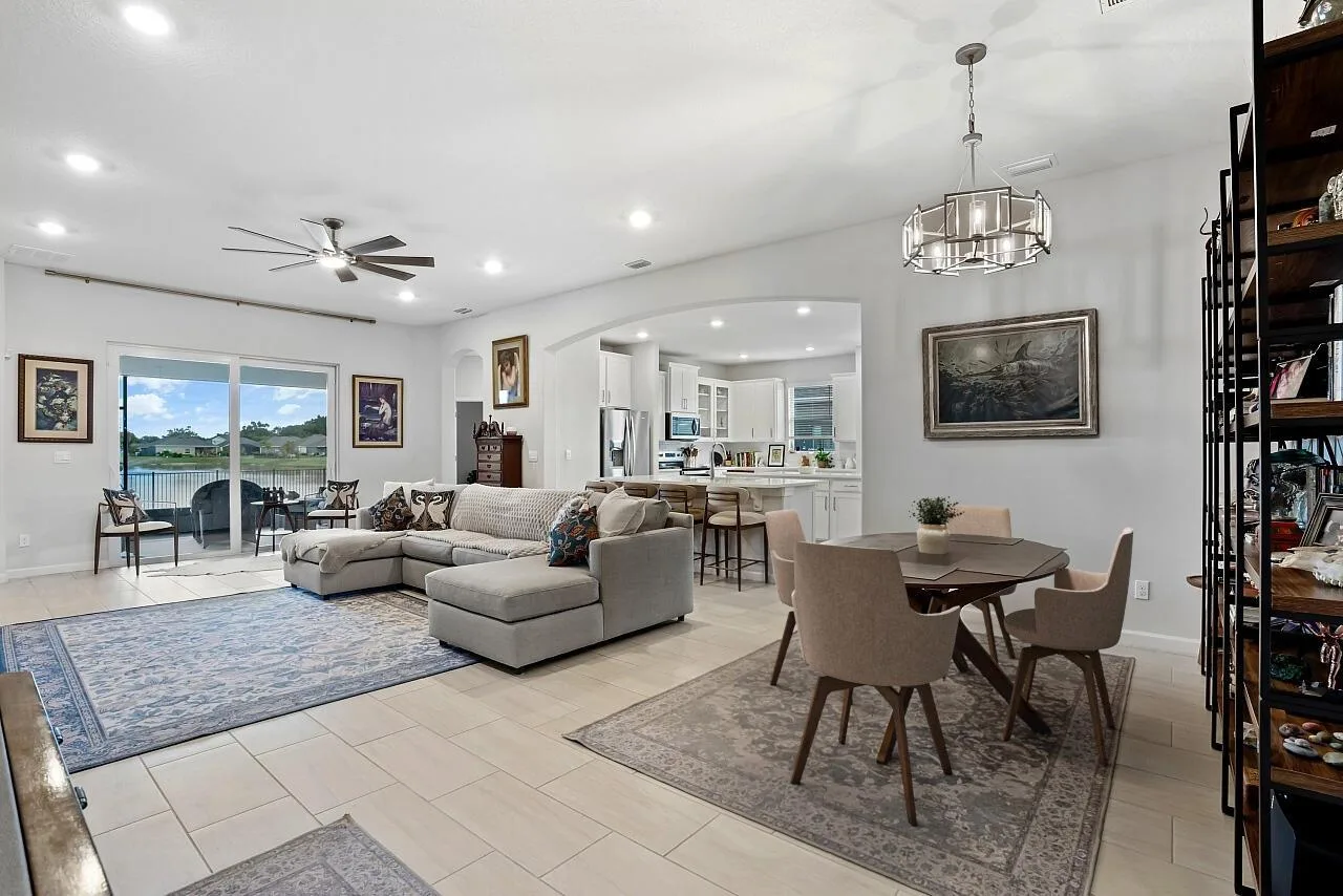 194 52ND Square, Vero Beach, FL 32968 photo 3