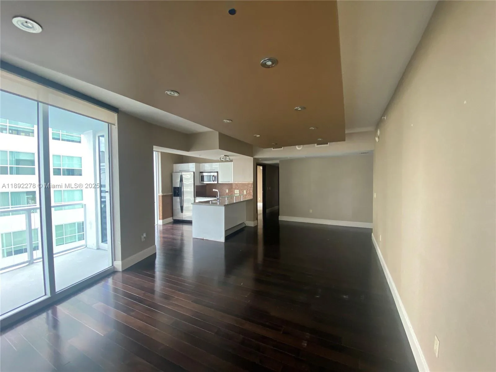 185 SW 7 ST # 2312, Miami, FL 33130 photo 2