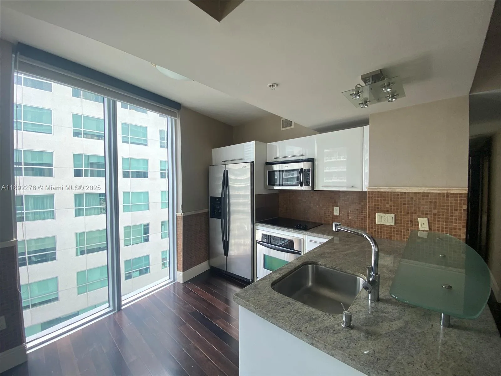 185 SW 7 ST # 2312, Miami, FL 33130 photo 5