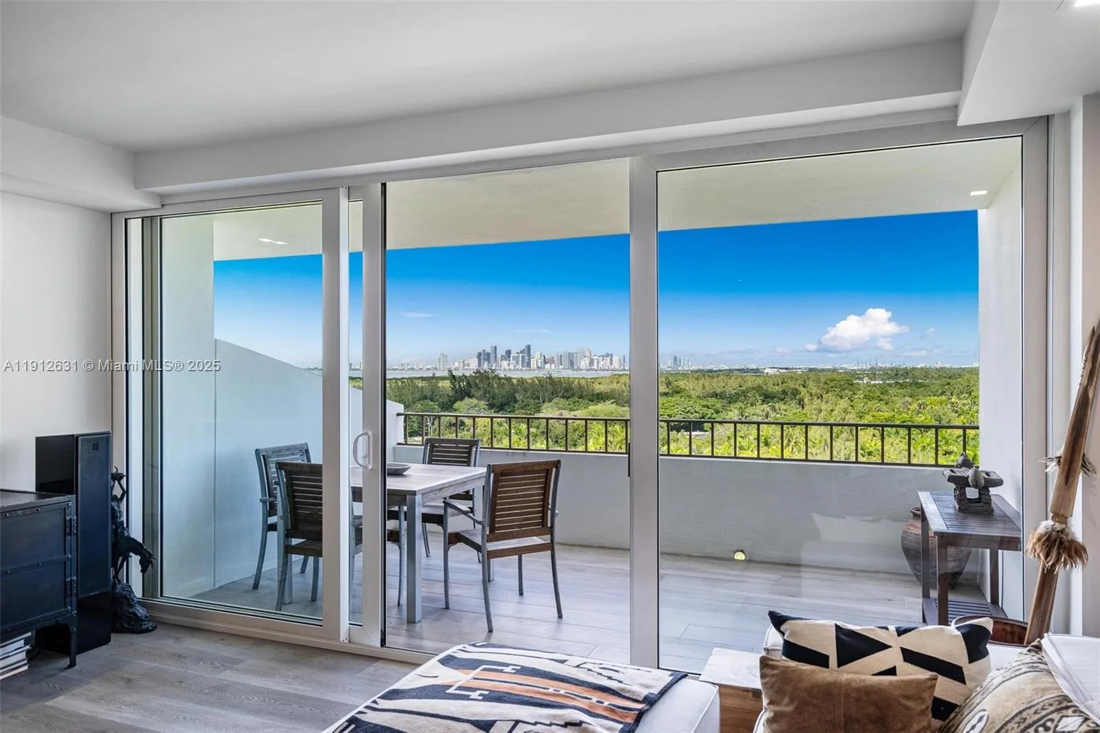 155 Ocean Lane Dr # 1002, Key Biscayne, FL 33149