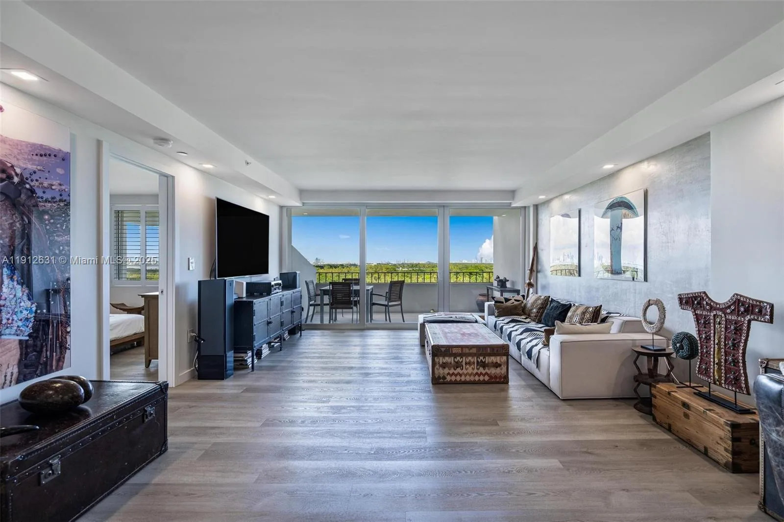 155 Ocean Lane Dr # 1002, Key Biscayne, FL 33149 photo 2