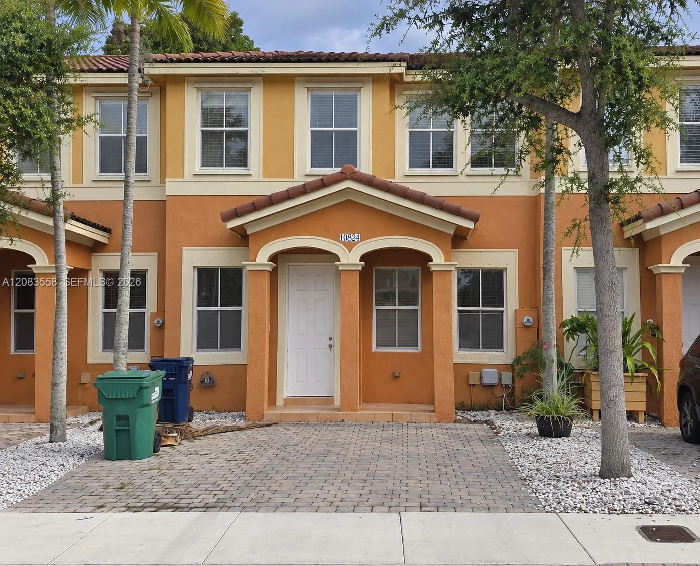 10824 SW 240th Ln, Homestead, FL 33032