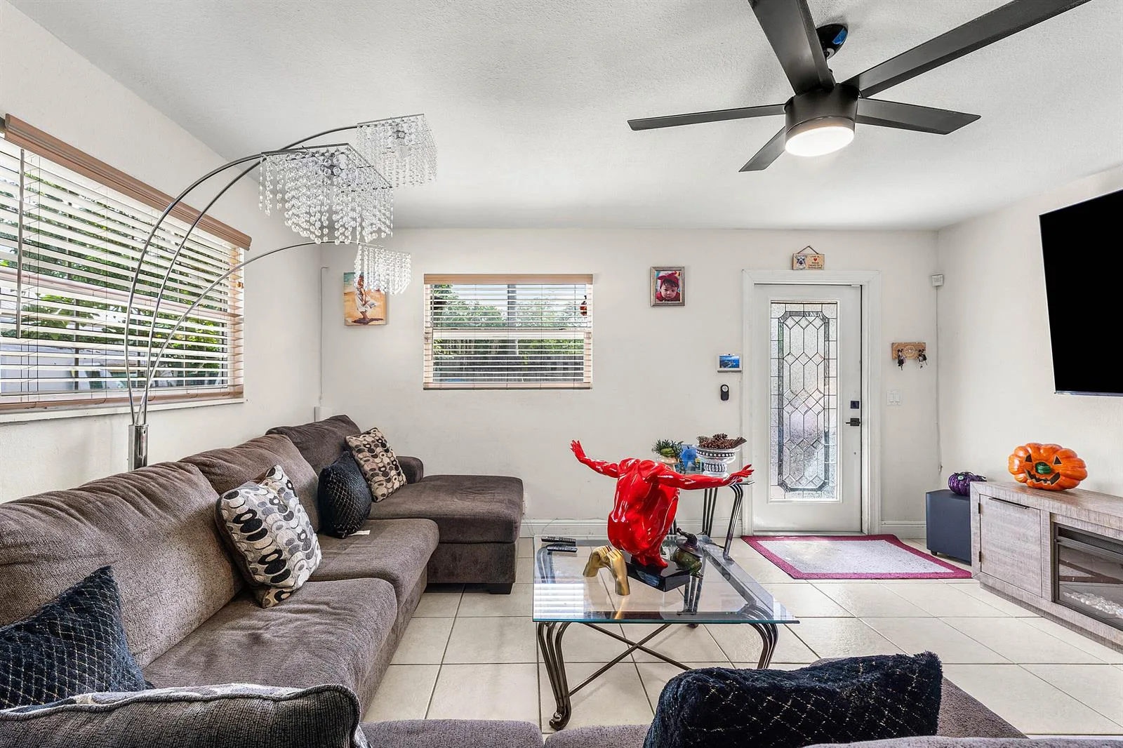 2907 Apalachee Road, Palm Springs, FL 33406 photo 6