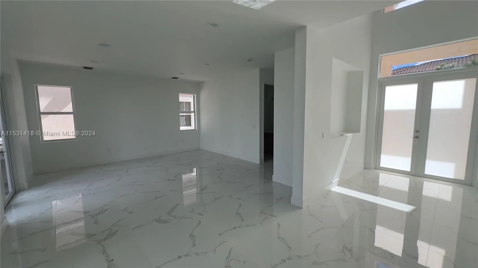 3523 Forest View Cir, Dania Beach, FL 33312 photo 3