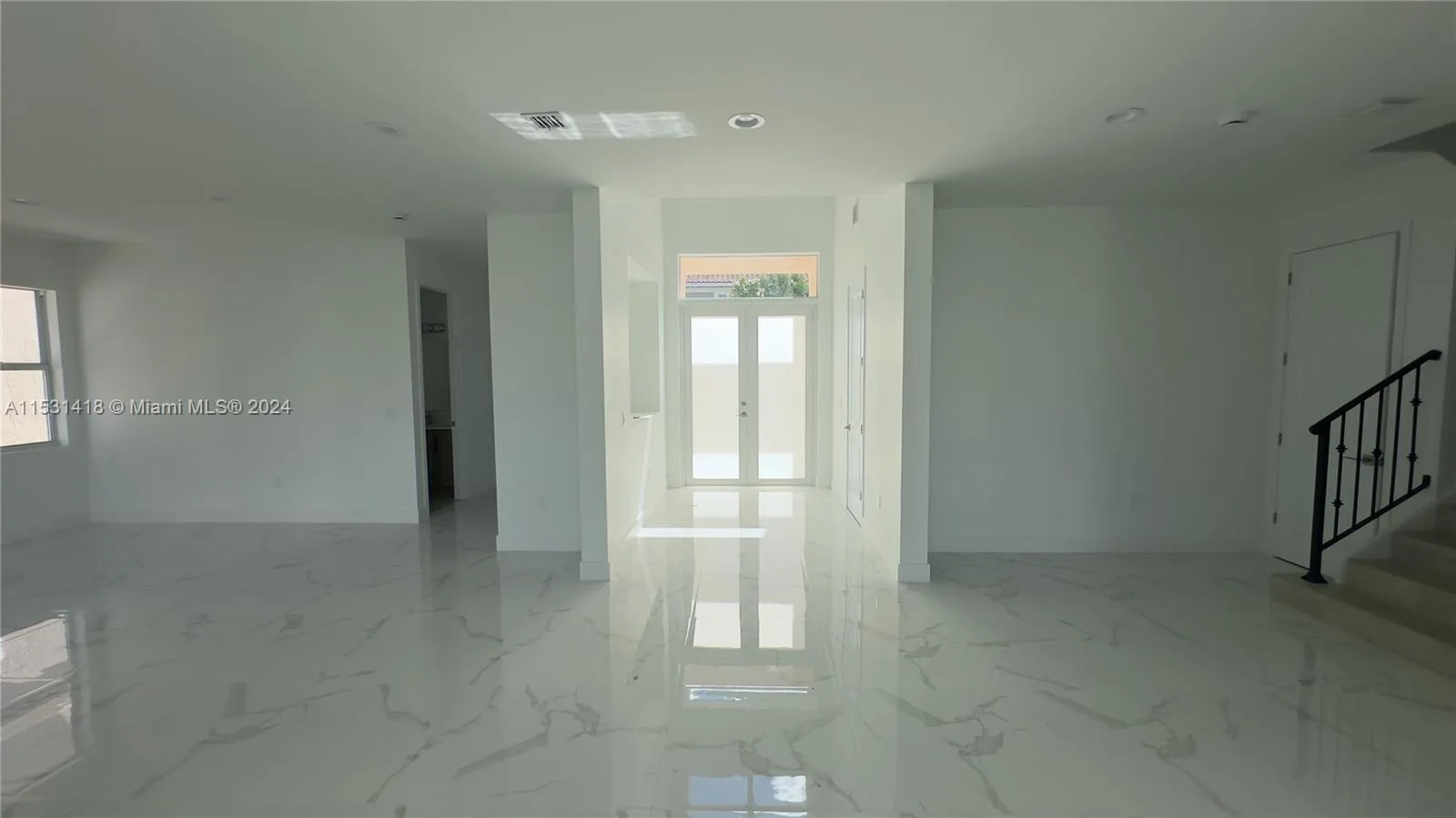 3523 Forest View Cir, Dania Beach, FL 33312 photo 5
