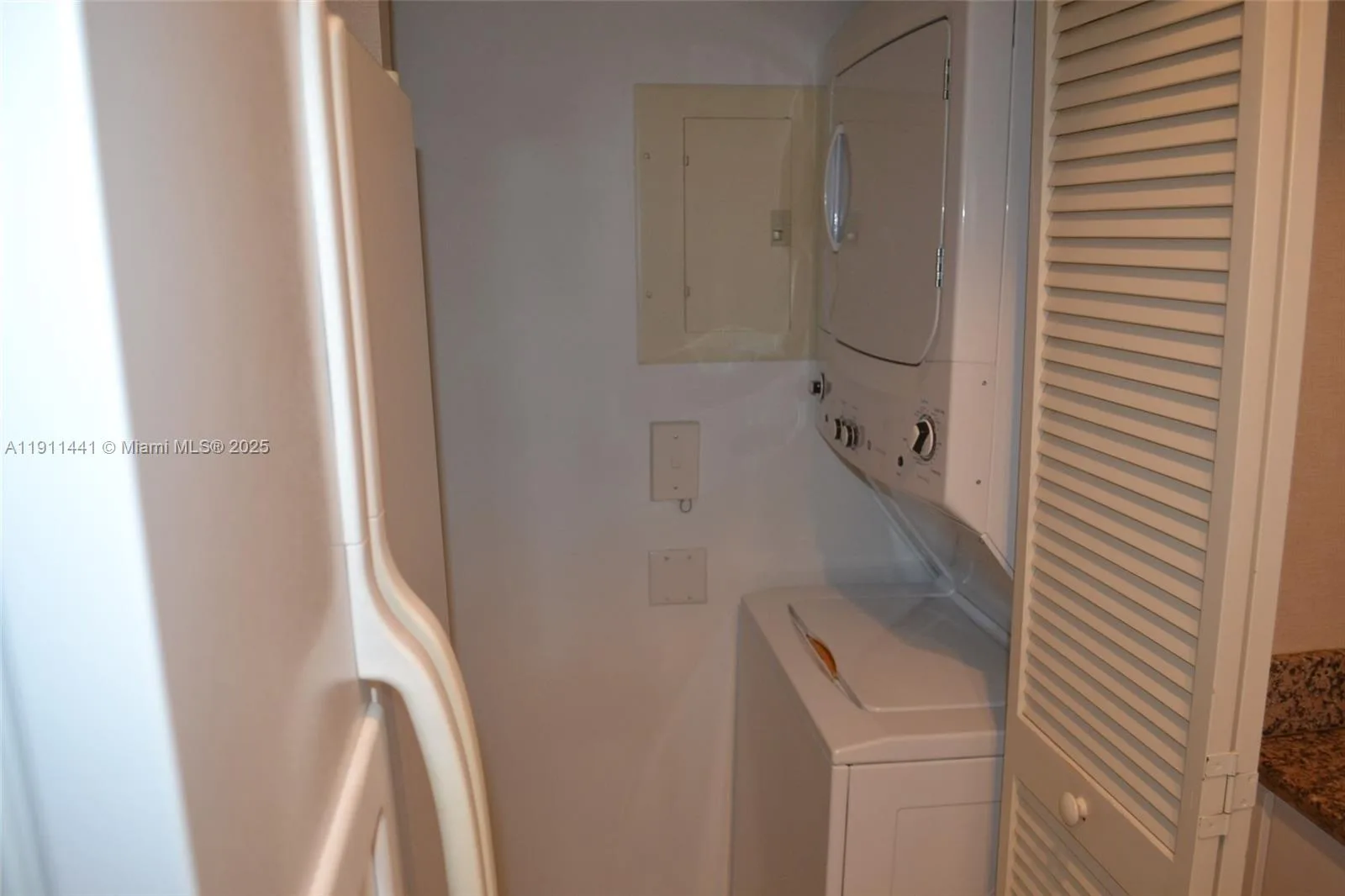 90 Alton Rd # 407, Miami Beach, FL 33139 photo 13