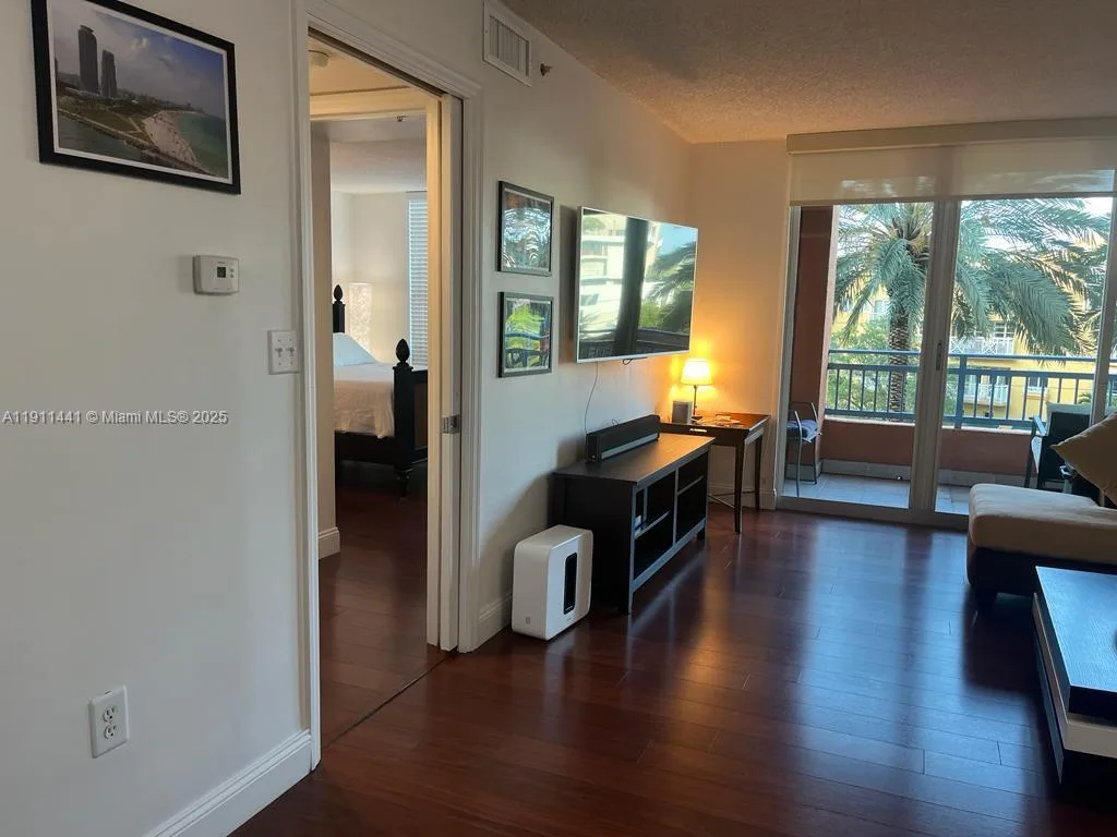 90 Alton Rd # 407, Miami Beach, FL 33139 photo 8
