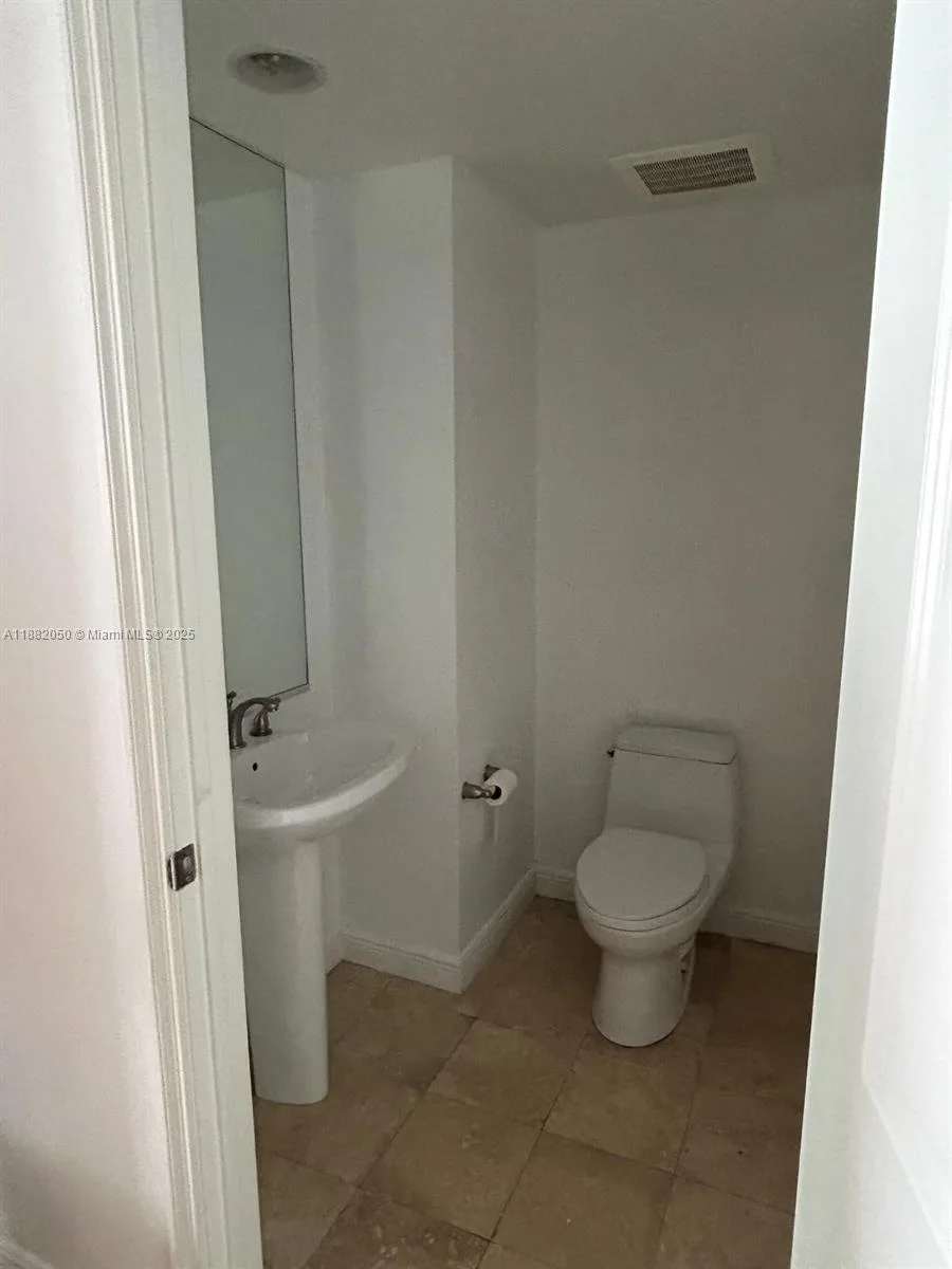 1755 E Hallandale Beach Blvd # 1601E, Hallandale Beach, FL 33009 photo 10