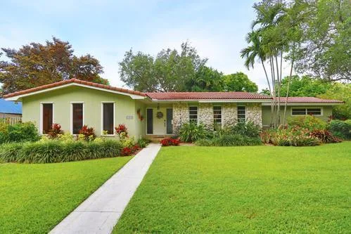 7850 SW 160th Street, Palmetto Bay, FL 33157