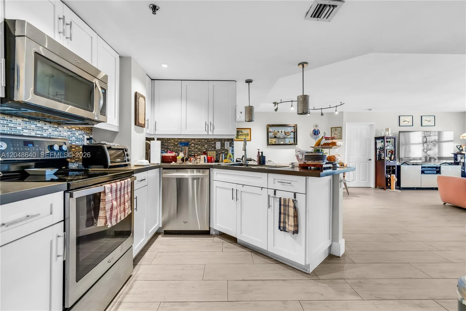 2351 Douglas Rd # 1101, Miami, FL 33145 photo 3