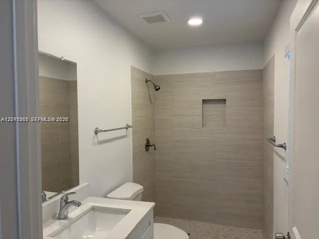 206 NE 1st Ct # 1 North, Dania Beach, FL 33004 photo 7
