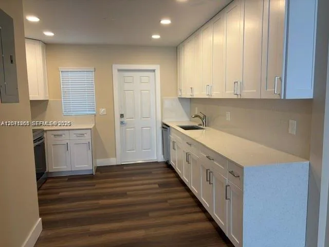 206 NE 1st Ct # 1 North, Dania Beach, FL 33004 photo 9