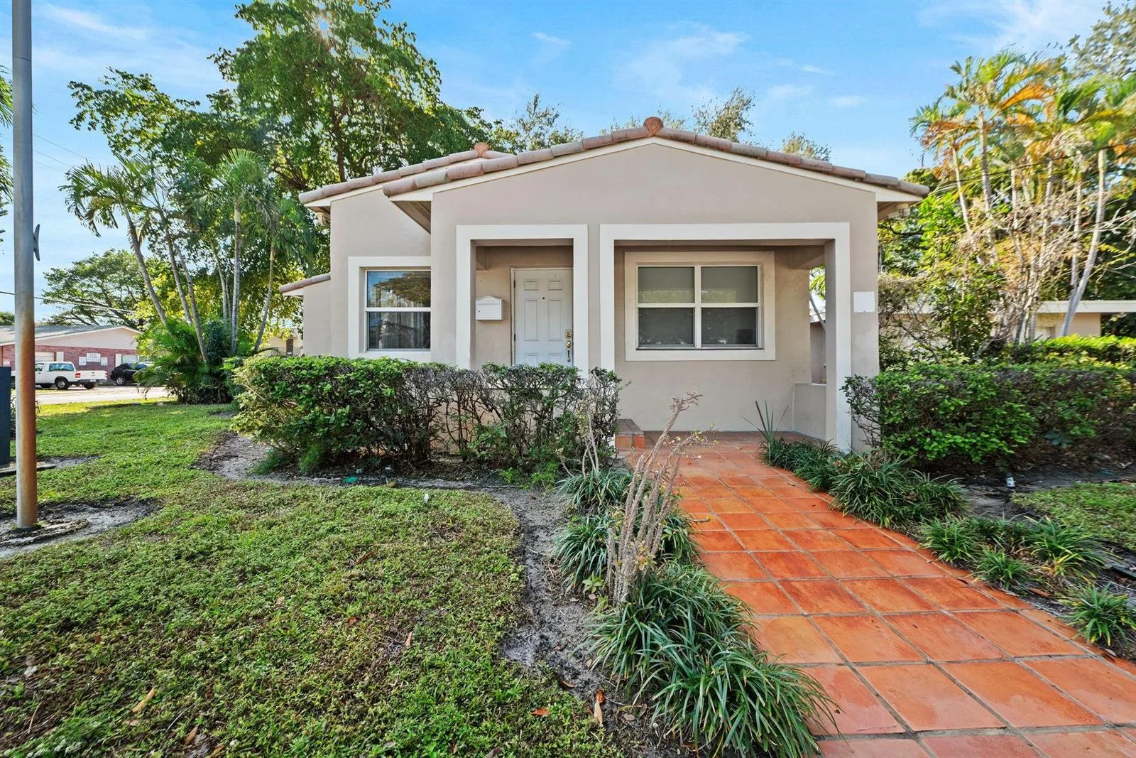 1901 SE 4th Avenue, Fort Lauderdale, FL 33316 photo 3