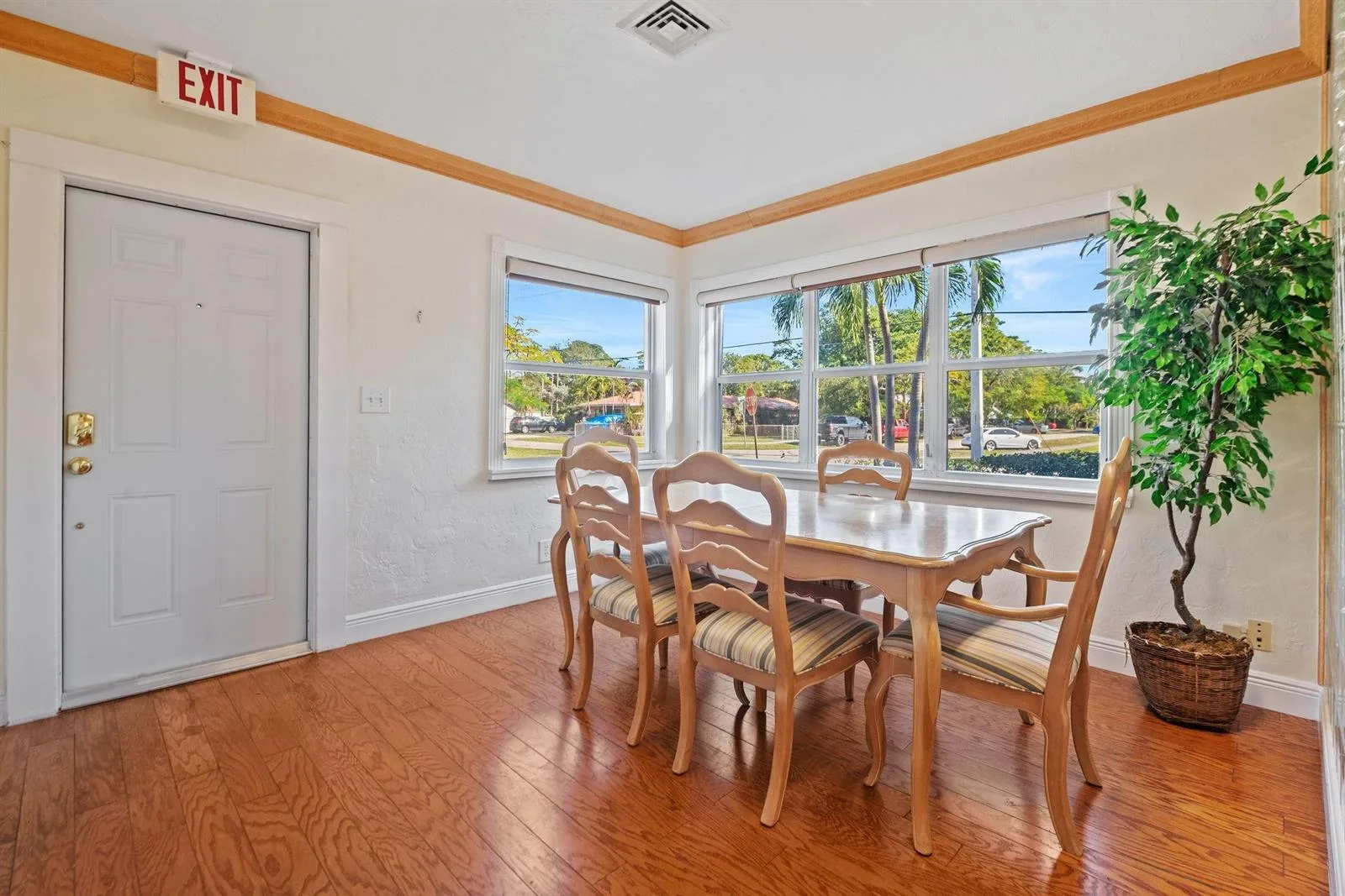 1901 SE 4th Avenue, Fort Lauderdale, FL 33316 photo 5