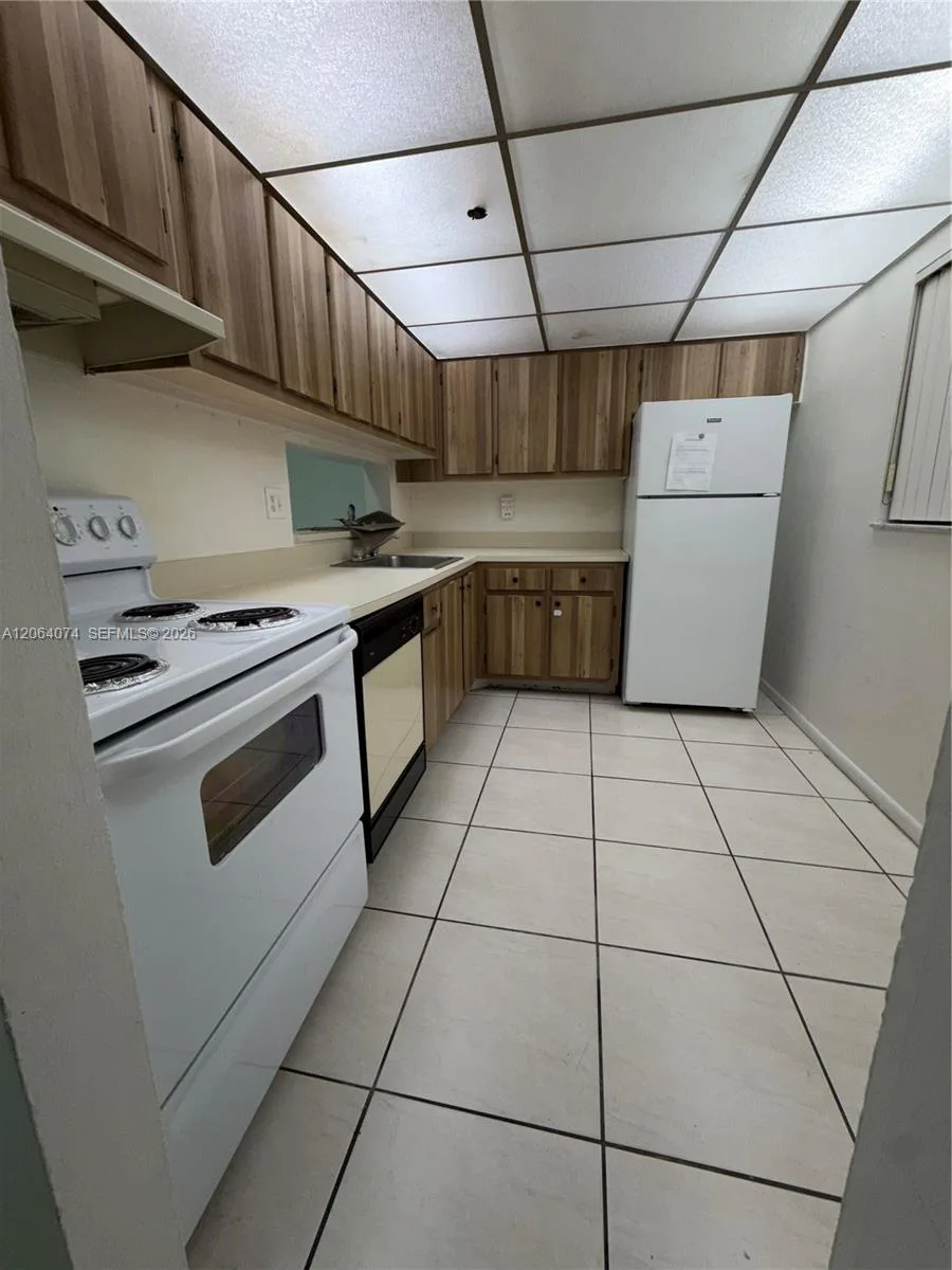 8700 SW 133rd Ave Rd # 120, Miami, FL 33183