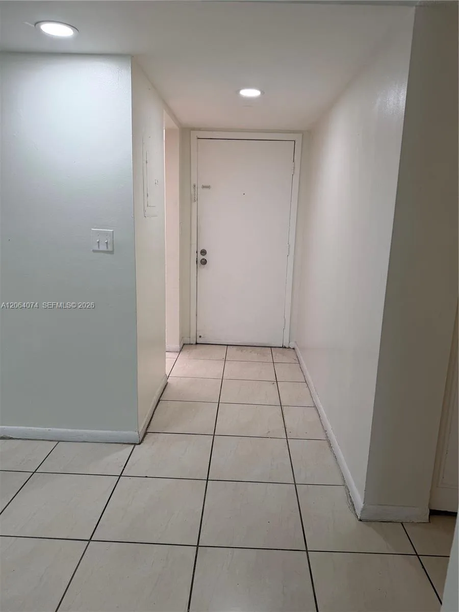 8700 SW 133rd Ave Rd # 120, Miami, FL 33183 photo 4