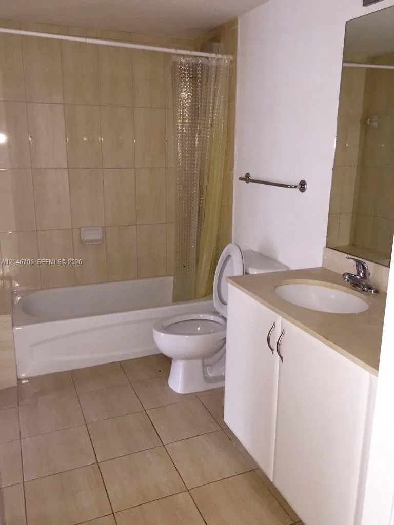 1750 N Bayshore Dr # 5105, Miami, FL 33132 photo 10
