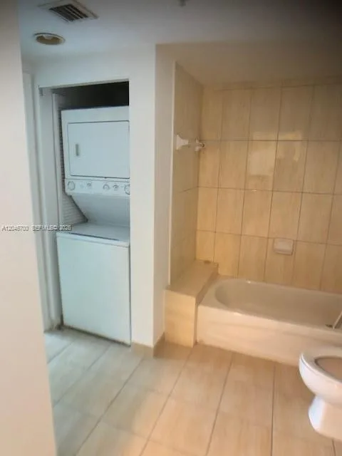 1750 N Bayshore Dr # 5105, Miami, FL 33132 photo 11