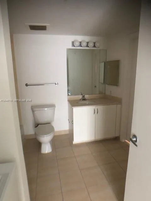 1750 N Bayshore Dr # 5105, Miami, FL 33132 photo 12