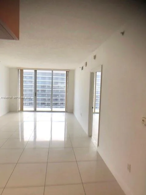 1750 N Bayshore Dr # 5105, Miami, FL 33132 photo 3