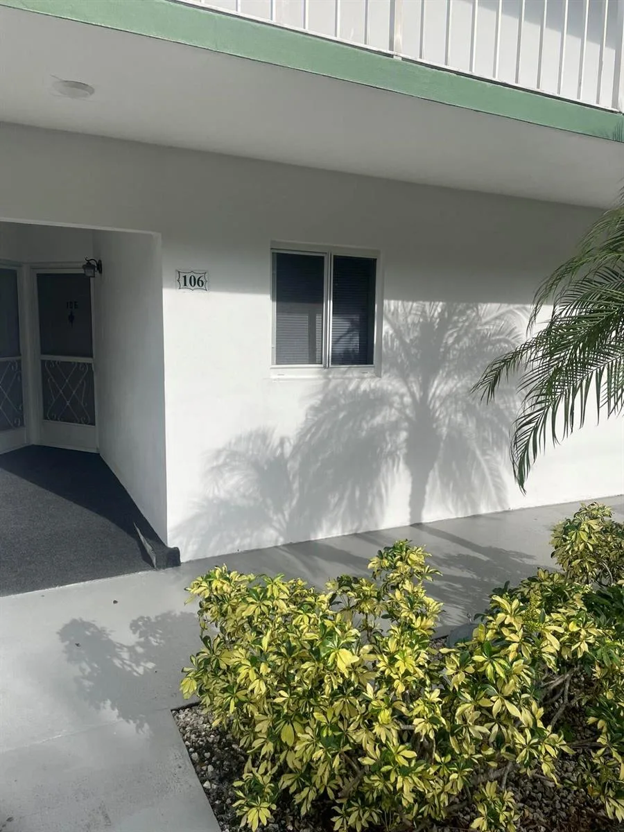 2 Garden Street # 106m, Tequesta, FL 33469