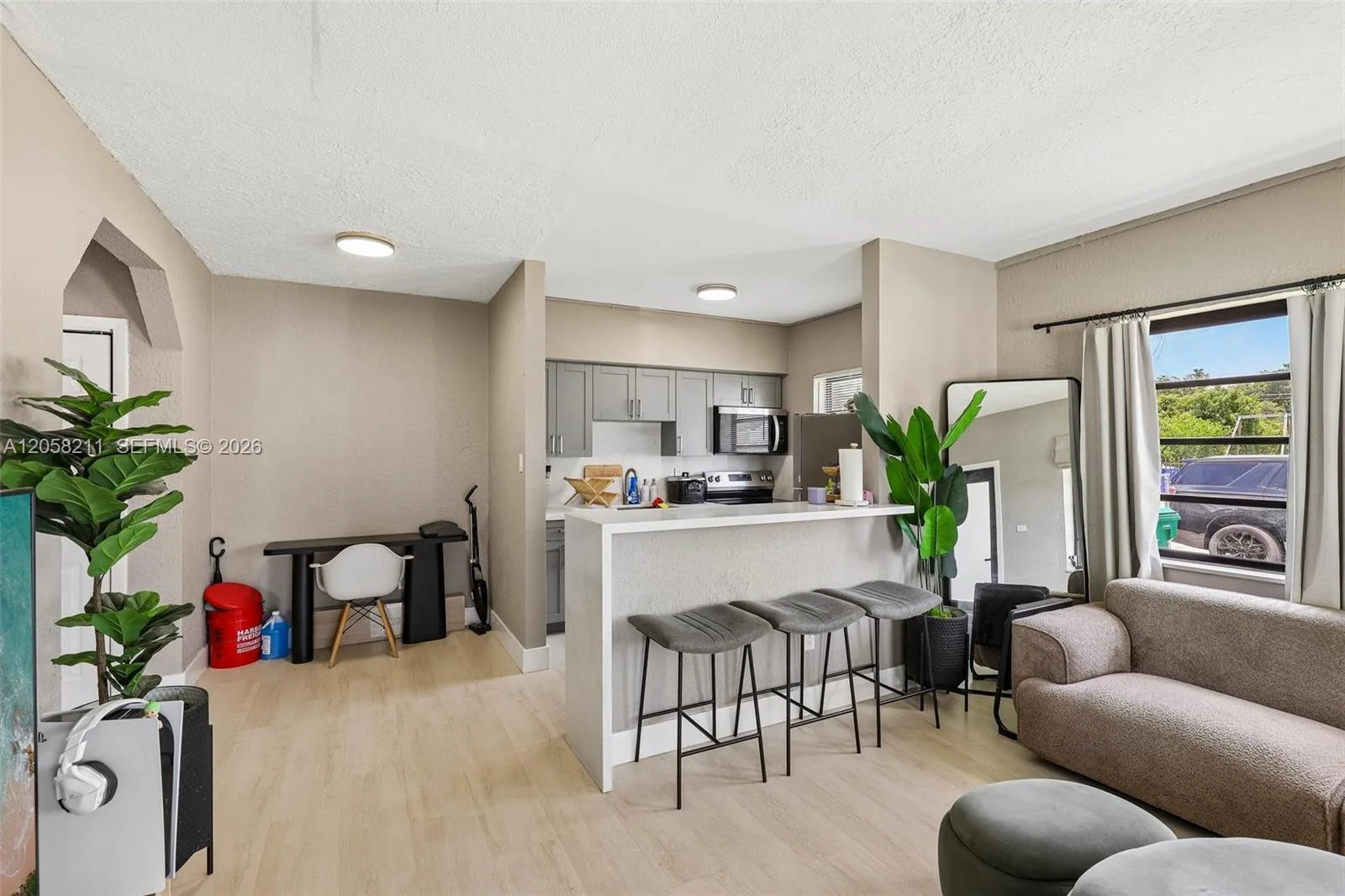 1400 NW 55th St, Miami, FL 33142 photo 6