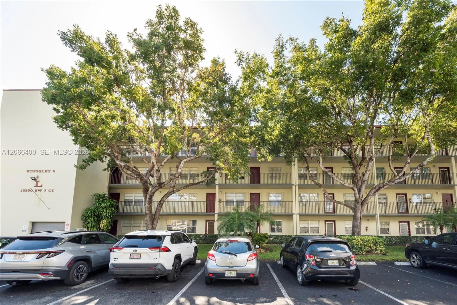 13250 SW 7th Ct # 412L, Pembroke Pines, FL 33027 photo 3