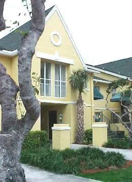 2823 N COURSE Drive # 201, Pompano Beach, FL 33069
