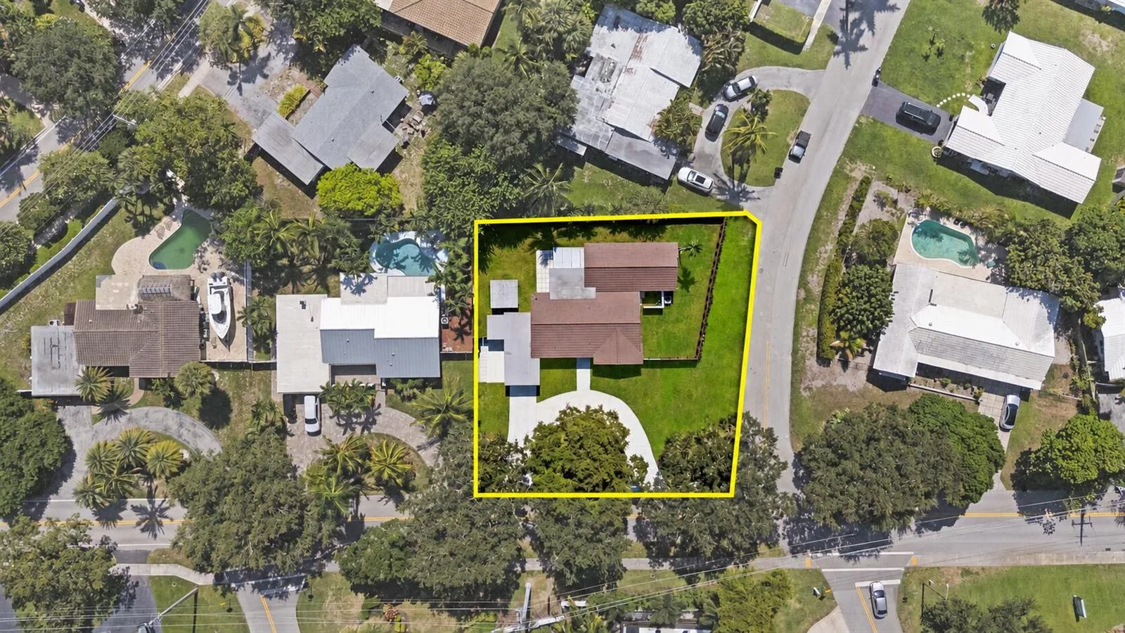 4000 NE 22ND Avenue, Lighthouse Point, FL 33064