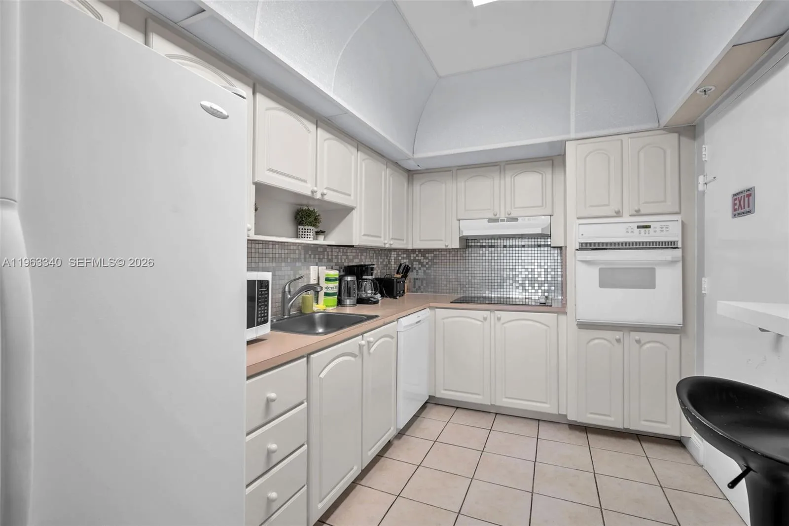 3801 S Ocean Dr # 2W, Hollywood, FL 33019 photo 10