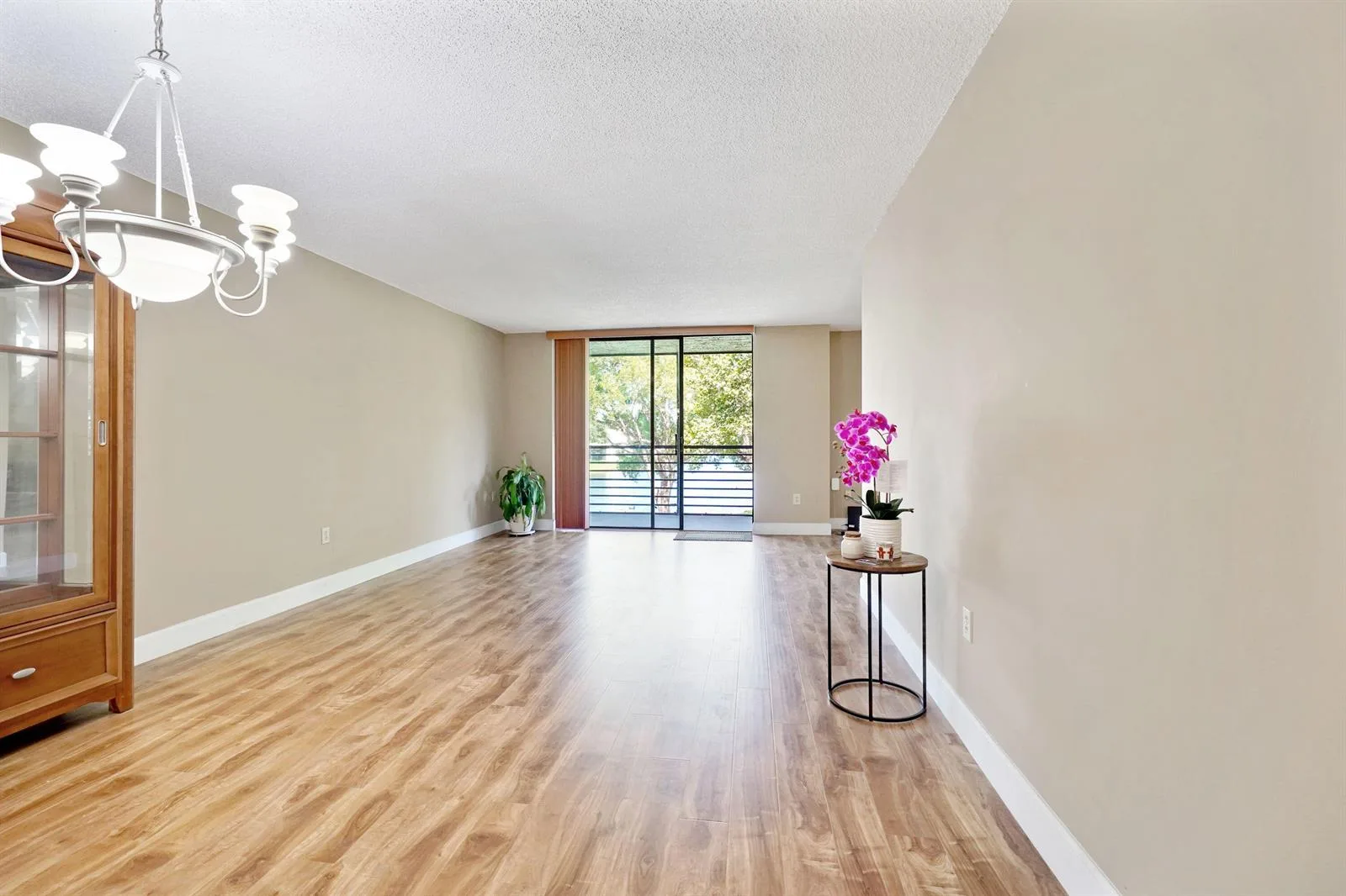 901 Colony Point Circle # 207, Pembroke Pines, FL 33026 photo 10