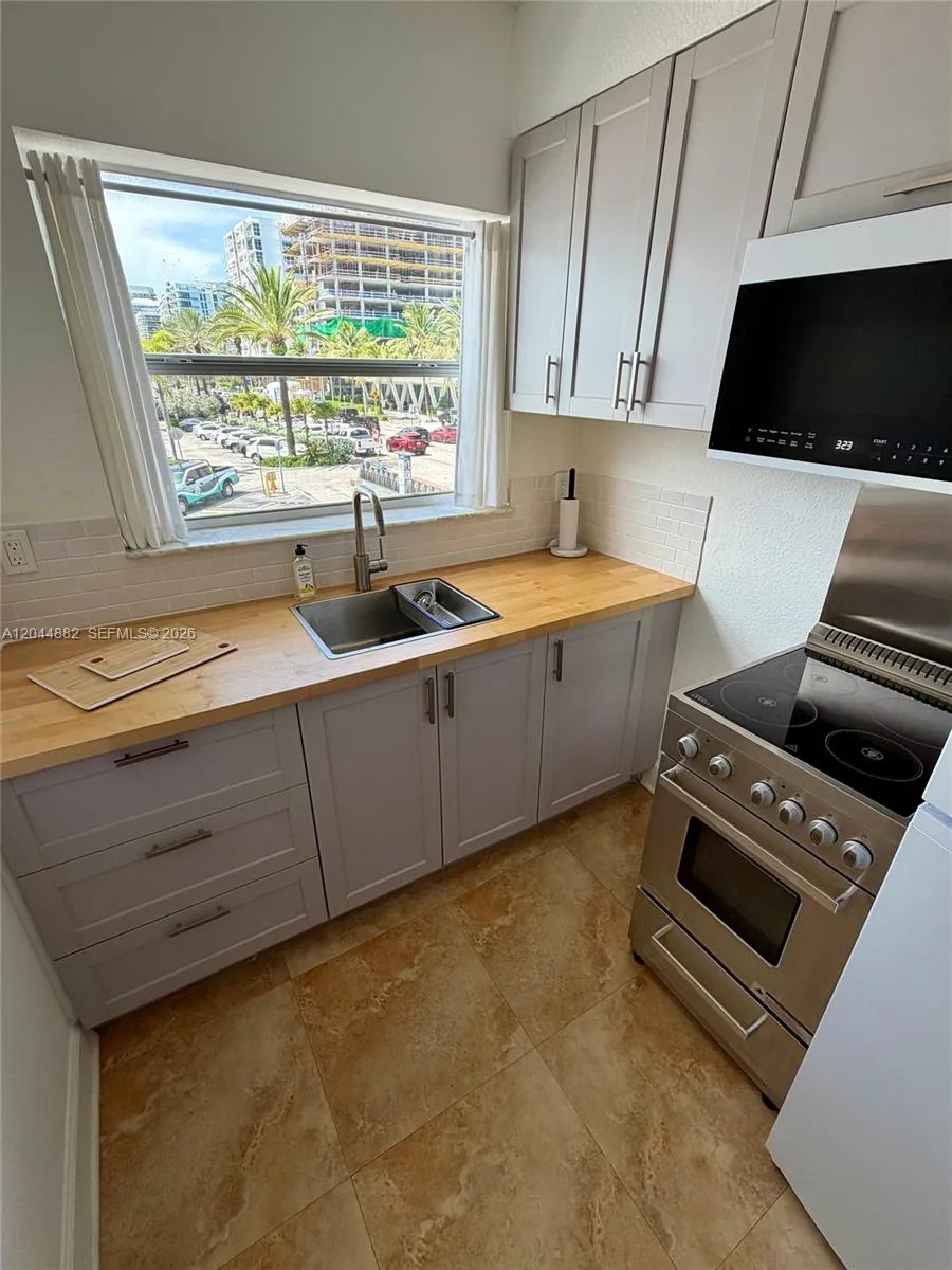 9248 Collins Ave # 205, Surfside, FL 33154 photo 5