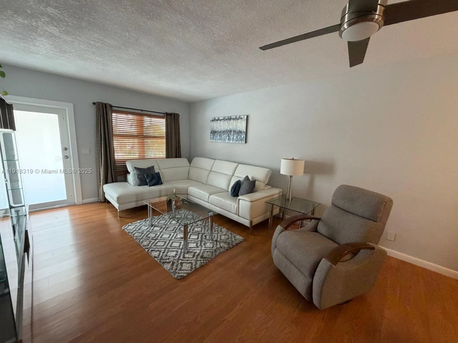 630 Layne Blvd # 215, Hallandale Beach, FL 33009 photo 3